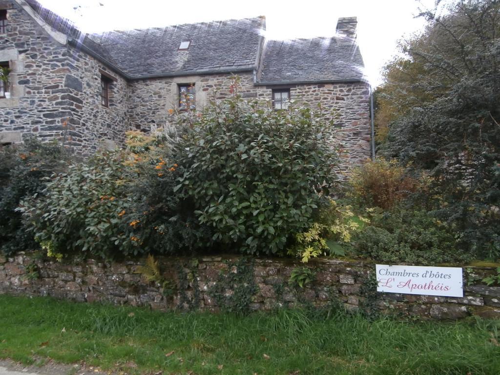 L'Apotheis Bed & Breakfast Saint-Thegonnec Loc-Eguiner Bagian luar foto